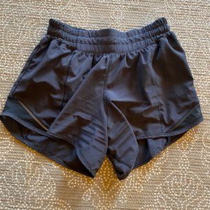 Lululemon Hotty Hot Lined Short 4" Tall Black